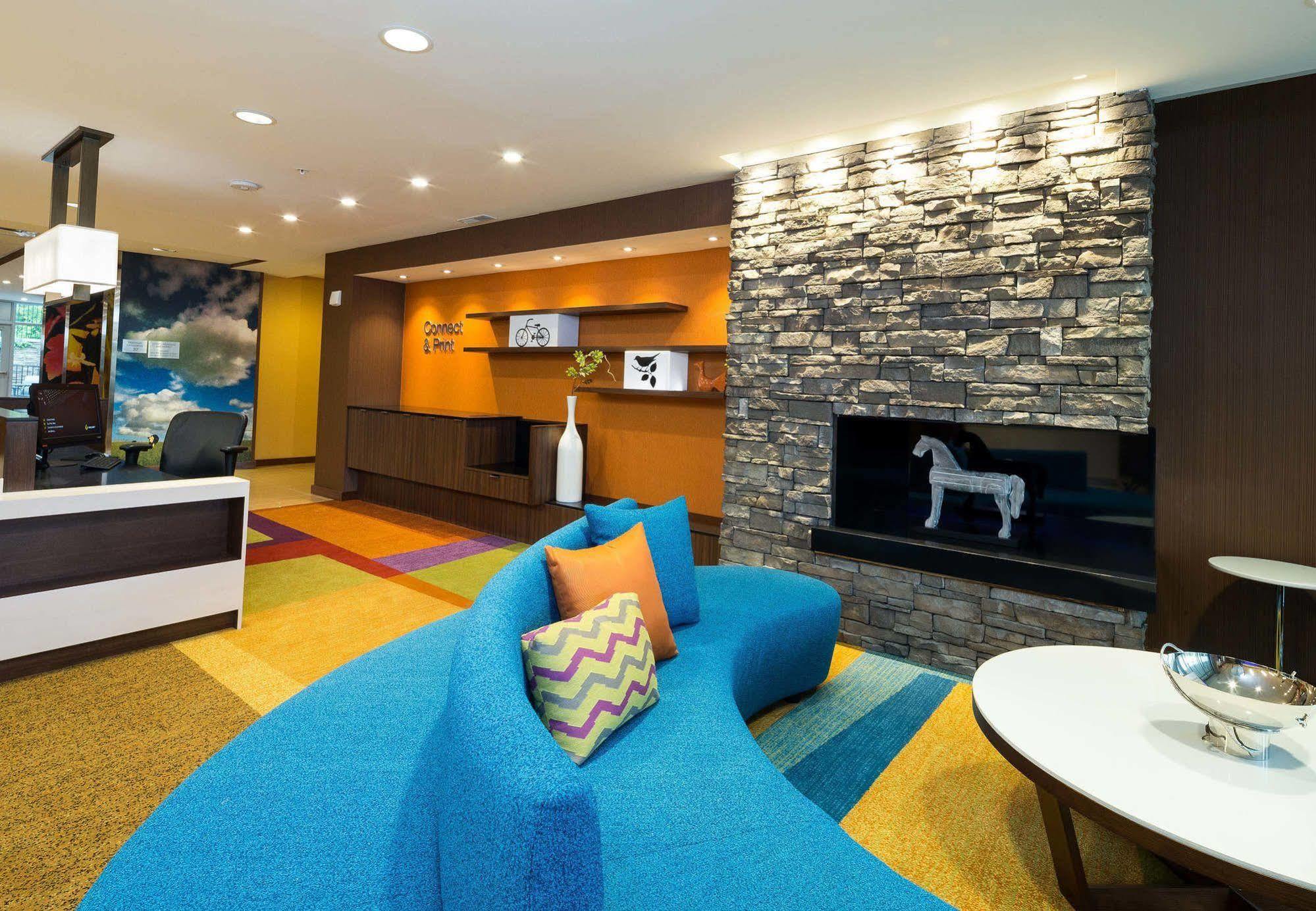 Fairfield Inn & Suites by Marriott Detroit Chesterfield Exterior foto